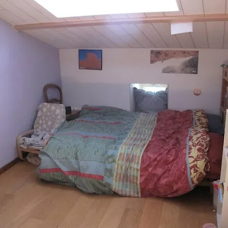 Maison Dans Un Village Au Calme Et Au Frais. * Nadaillat